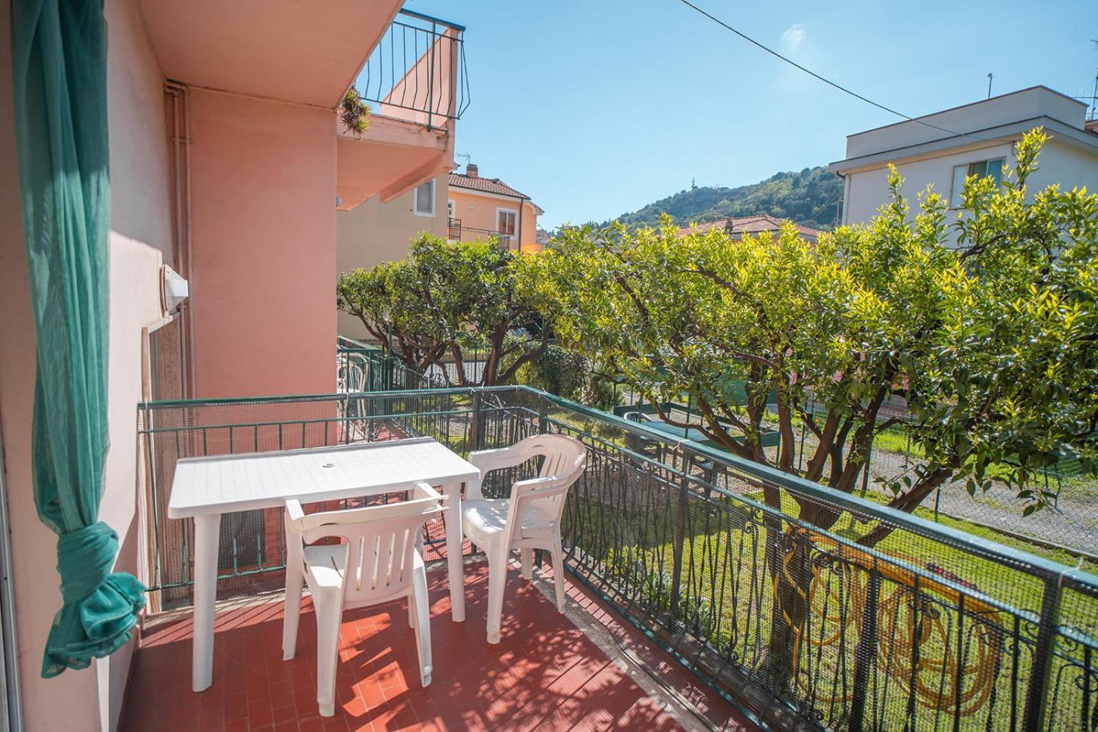 Casa Vacanze Ferrando Apartamento Pietra Ligure Exterior foto